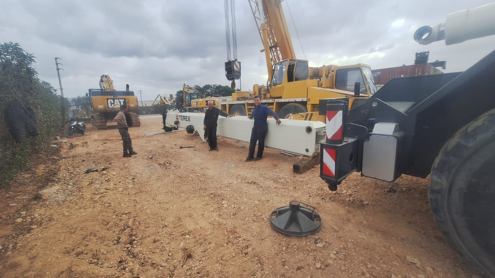 Inspection bulldozer